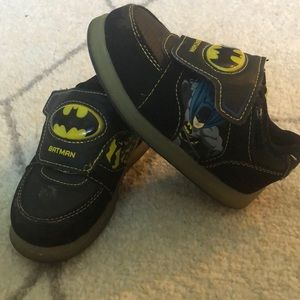 Batman Boys Sandals Light Up Size 5-6 7-8 11-12 NWT